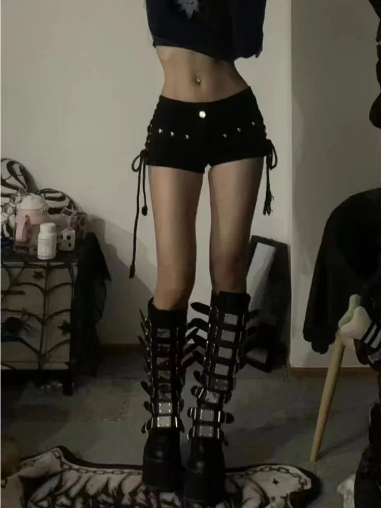 Women's Lace-Up Skinny Denim Shorts: Retro Streetwear with Rivet Accents
